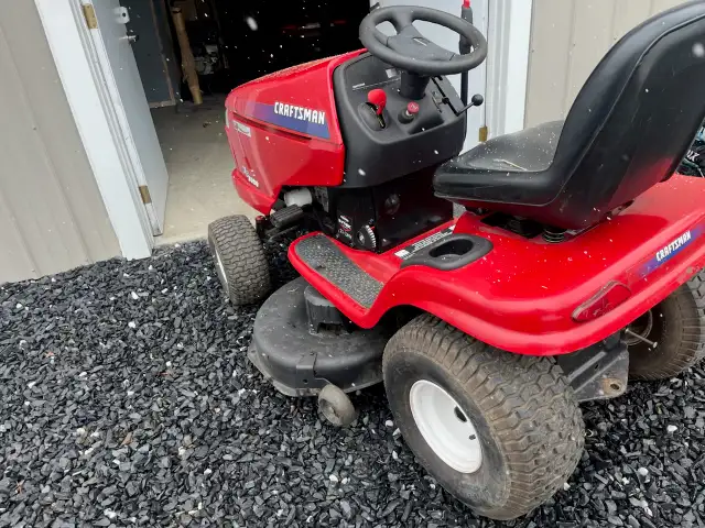 Tracteur à gazon - Photo 2