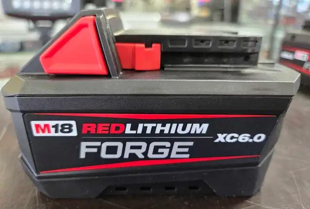 MILWAUKEE  M18 FORGE 6.0 NEW BATTERY