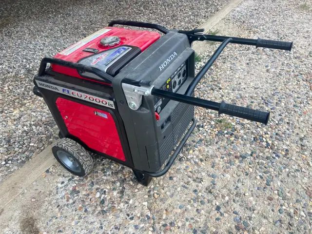 HONDA 7000 watt inverator generator - Photo 2