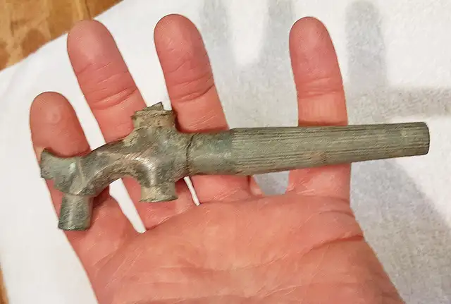 Metal Detecting Finds - Lot 2 - Photo 3