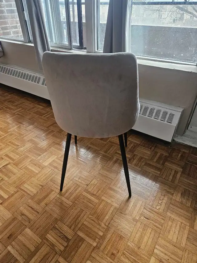 4 dinning Chairs - Photo 2