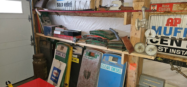 Gas pump parts etc, for sale - Photo 4