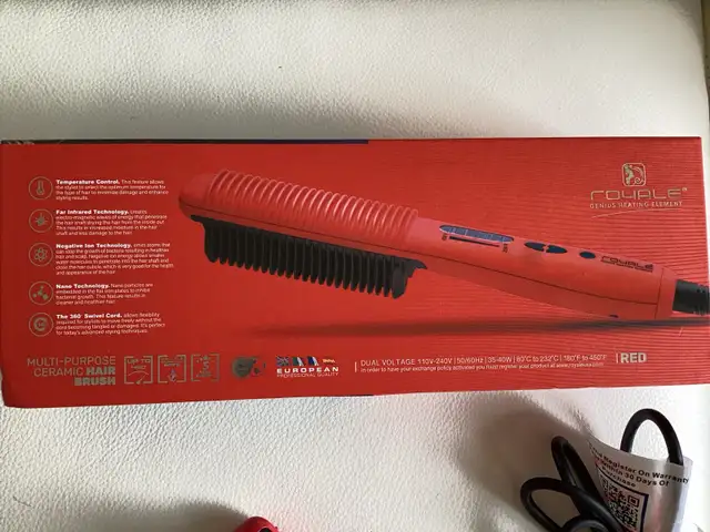 Royale flat iron multi-purpose ceramic hair brush