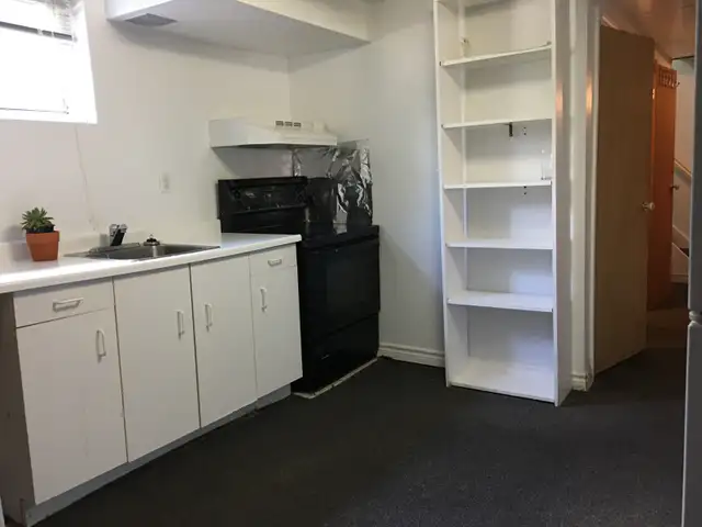 7 Rooms Student rental housing near University of waterloo - Photo 21