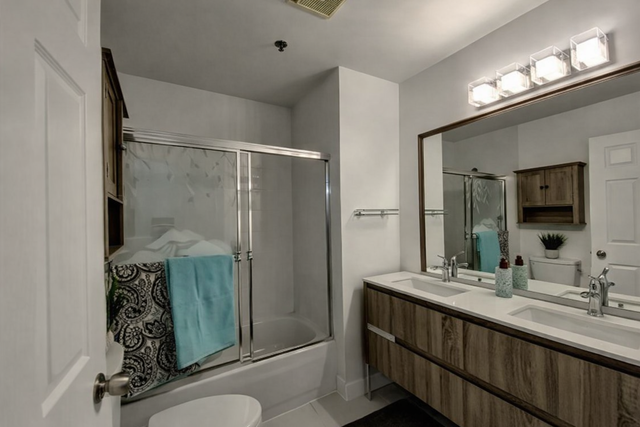 1 Bed , 1 bath apartment - Photo 6