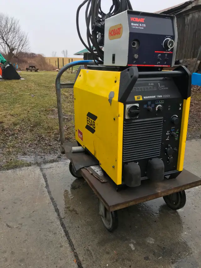 WELDER. ESAB 750 AND FEEDER - Photo 2