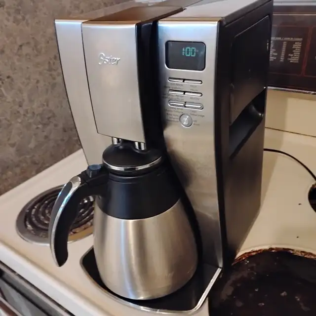 OSTER COFFEE MAKE, REAL NICE STAINLESS ST, CLEAN AND WORKS WELL. - Photo 5