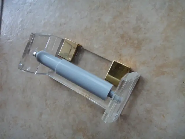 Porte-papier toilette en acrylique transparent