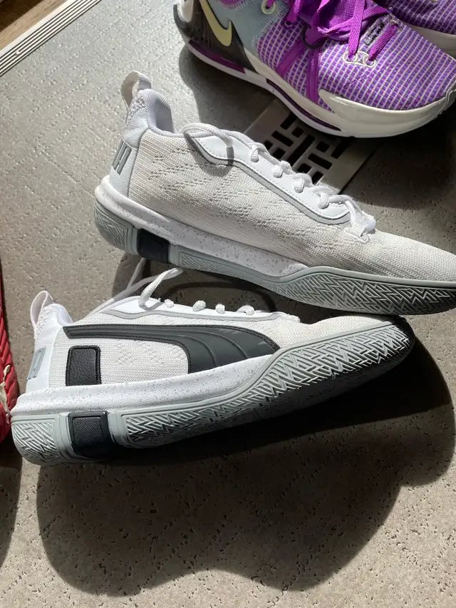 Basketball Shoes - Men’s - Photo 4