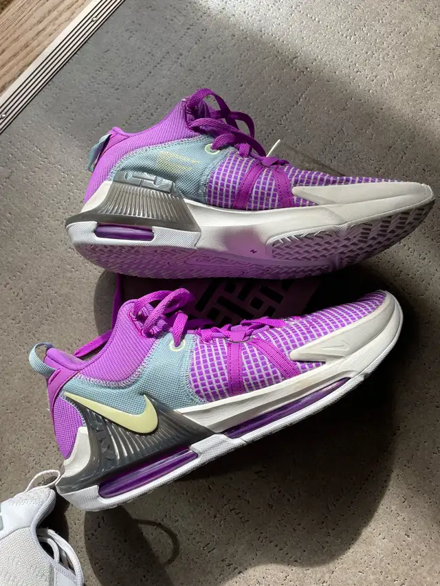 Basketball Shoes - Men’s - Photo 5