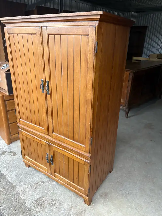 Free delivery used Wooden Armoire Cabinet - Photo 5