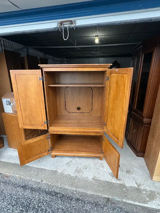 Free delivery used Wooden Armoire Cabinet - Photo 7