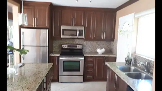 3 Bedroom Upper House For Lease - Photo 2