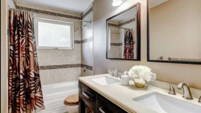 3 Bedroom Upper House For Lease - Photo 4