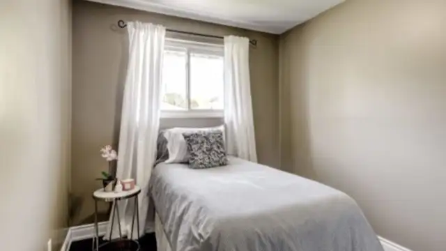 3 Bedroom Upper House For Lease - Photo 9