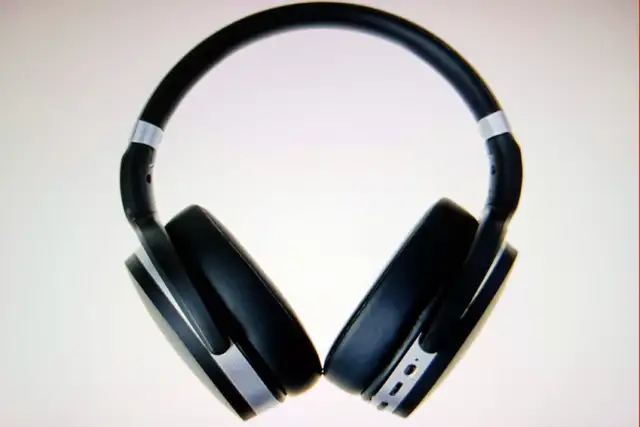 Sennheiser Bluetooth 4.50 Headphones - Photo 3