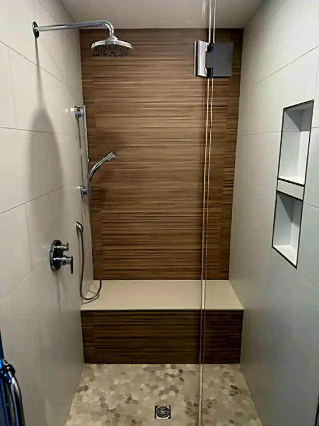 ✨ CALGARY CUSTOM BATHROOM RENOVATIONS ✨ - Photo 4