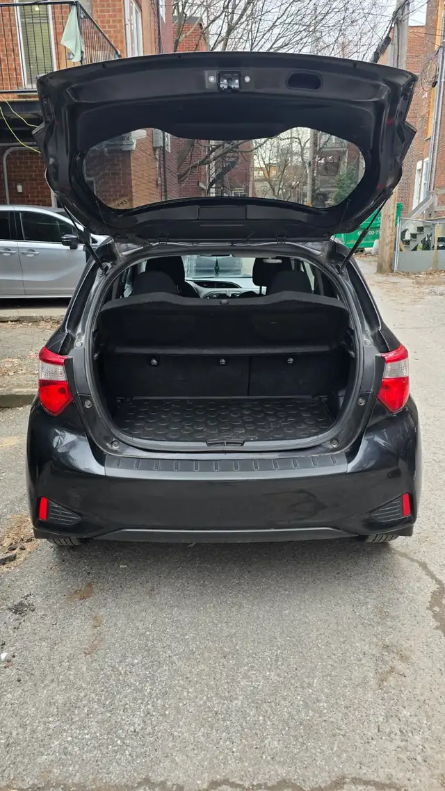 Toyota Yaris LE 2018 — seulement 82 700 km - Photo 2