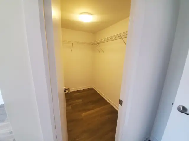 2 Bed 1 Bath Condo Apartment - Photo 8