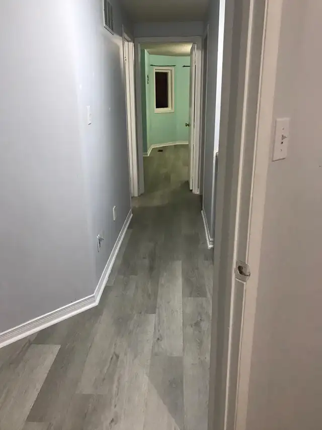 Rooms available for Rent in Oshawa in detached house upper floor - Photo 7