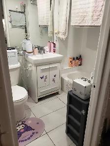 Westmount Studio – 6th Floor – $1,394, 12 Months Free Internet - Photo 7