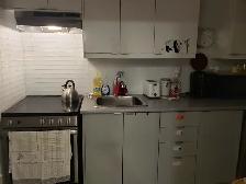 Westmount Studio – 6th Floor – $1,394, 12 Months Free Internet - Photo 10