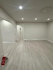 Upper Level House For Rent Finch/Kipling. 4 Bedrooms - Photo 8
