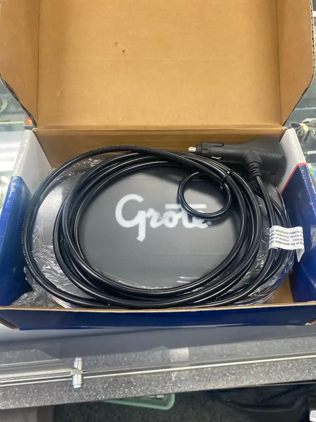 Grote 77803 LED Light Bar @ Cashopolis!! - Photo 2