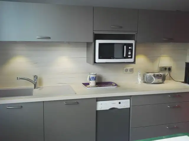 installation, armoire de cuisine - Photo 2