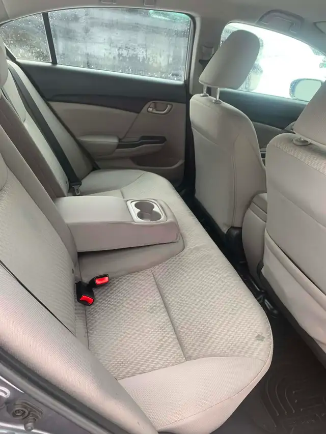 2014 Honda Civic Sedan LX - Photo 5