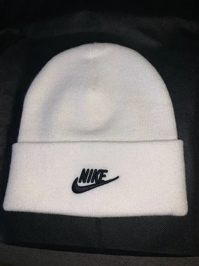 Brand new Nike peak futura beanie
