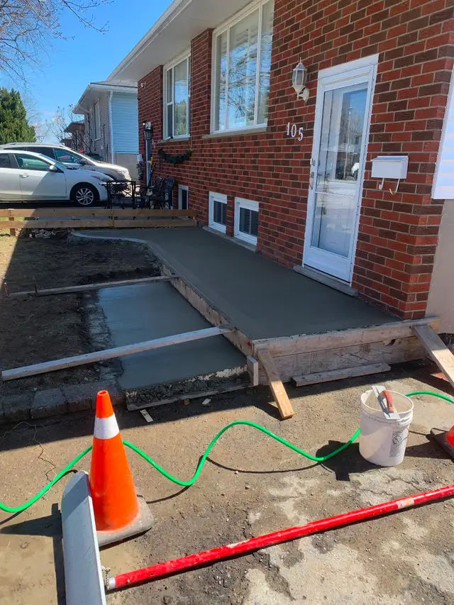 Masonry Laborer - Photo 3