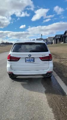 Saftied 2014 BMW x5 35ix - Photo 4