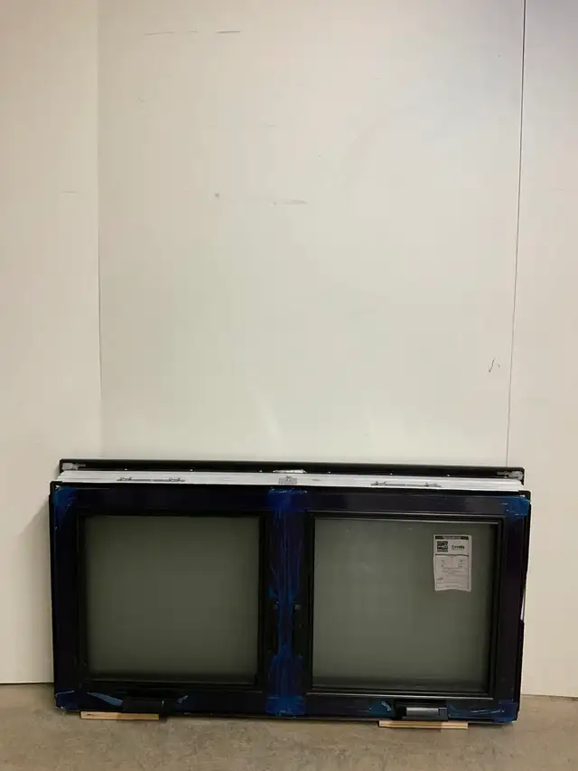 10883BH Fenêtre Battant HYBRIDE Noir/Noir verre sablé 54x28 1/2 - Photo 2