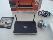 WIRELESS ROUTER - D- LINK N300 - LIKE NEW
