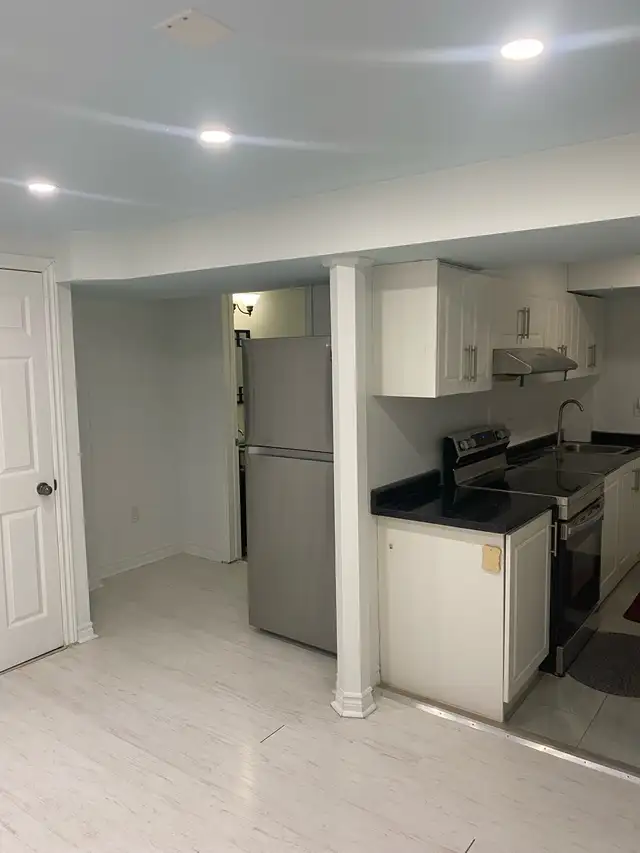 Basement for Rent - Photo 4