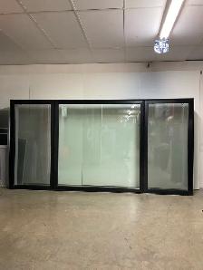 10756BH Fenêtre Battant HYBRIDE Noir 3 sect 2 ouvr 140 x 71