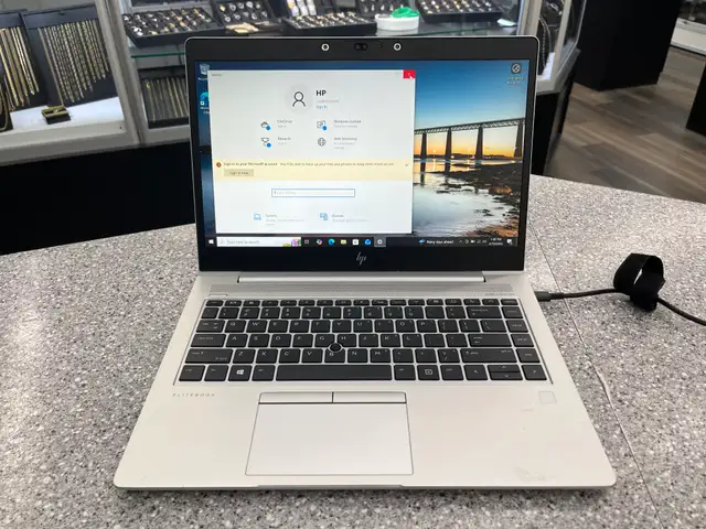 HP EliteBook 840 G5 Laptop - Photo 2