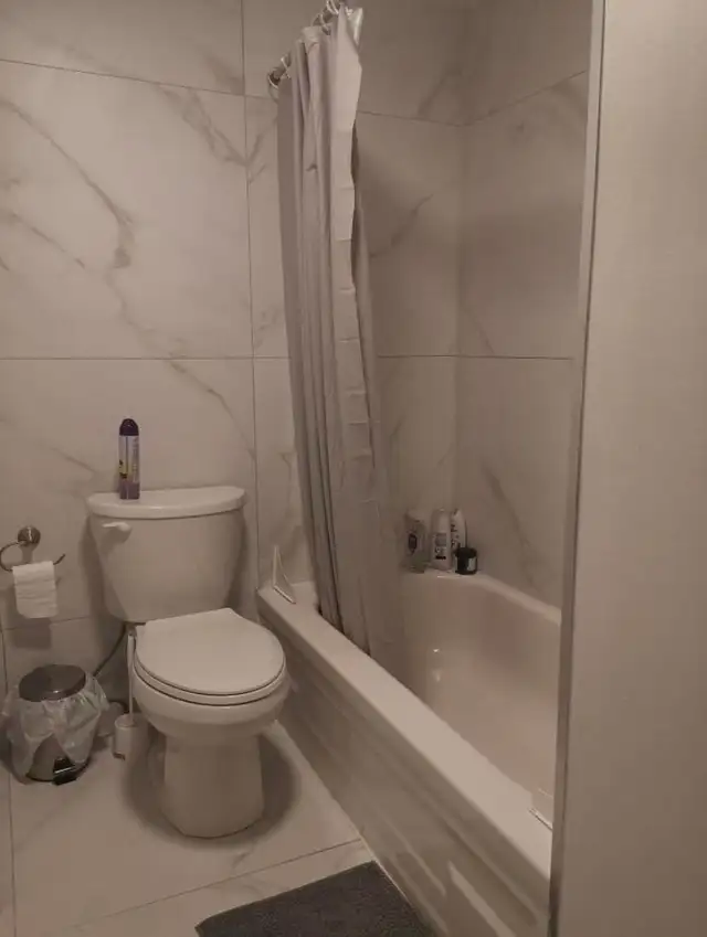Sublet transfer Stunning 3Bedroom   Office | Steps from Parc Laf - Photo 3