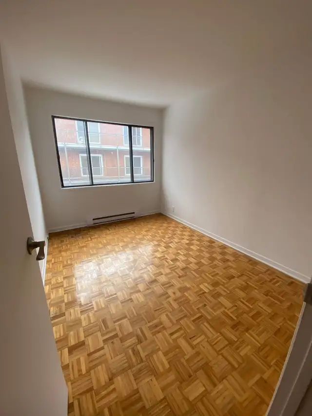 Sublet transfer Stunning 3Bedroom   Office | Steps from Parc Laf - Photo 9