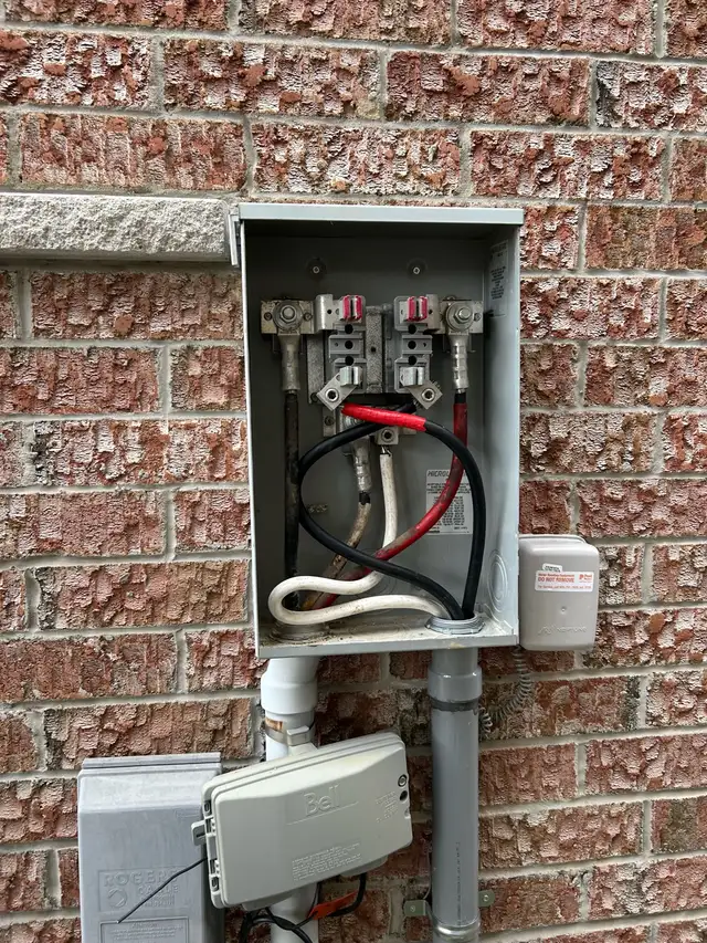 Panel upgrade - Photo 3