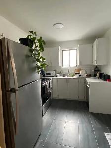 Summer Sublet: $550 All-Included Room  (May 1st – June 30th)