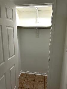 Large 2 Bedroom Bsmt –$2000 Utilities/Parking –Dufferin/Eglinton - Photo 7