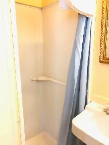 Single and Double Rooms available for Rent-Innisfail Alberta - Photo 6