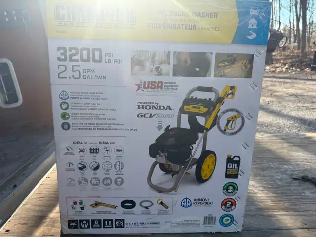 Brand New Champion 3200 PSI power washer with Honda Motor - Photo 3