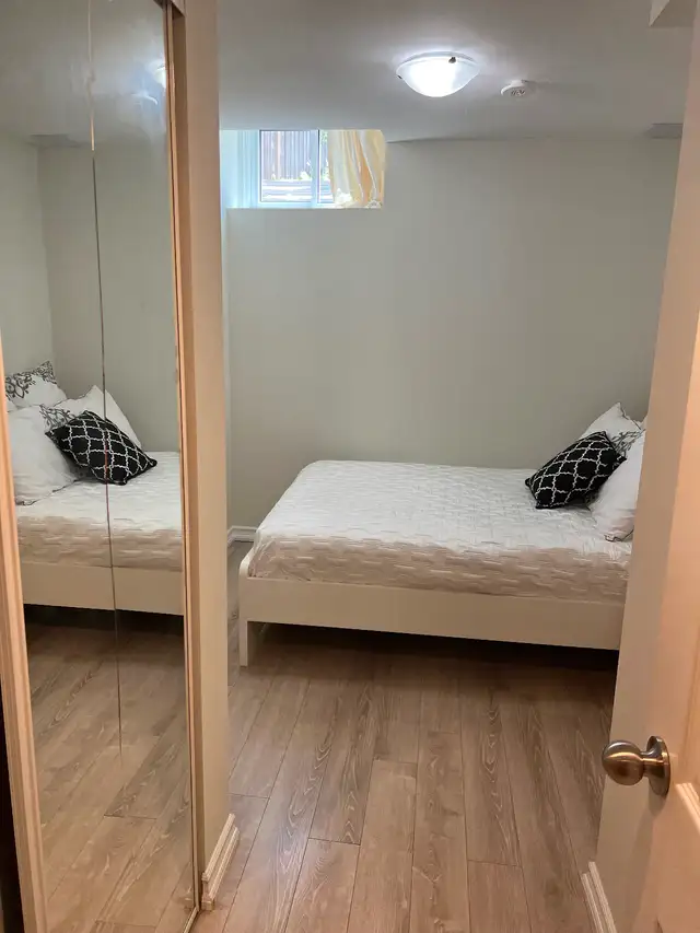 FURNISHED ROOM in Milton-Derry & Scott - Photo 3