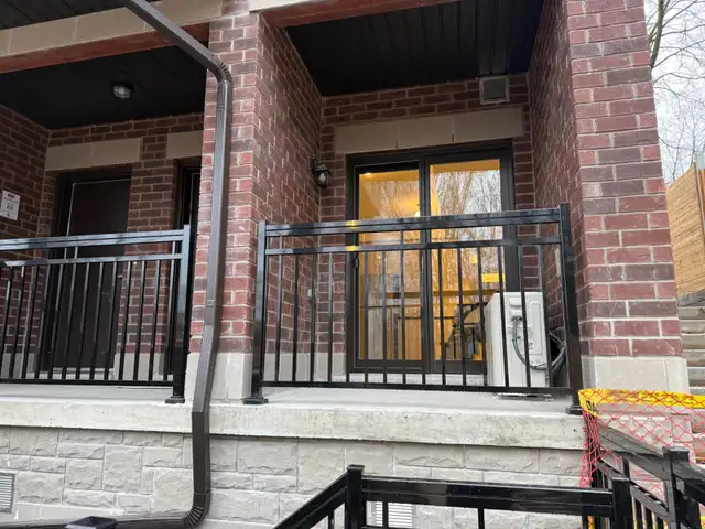 Brand new 1-bedroom townhouse for rent in Aurora - Photo 10