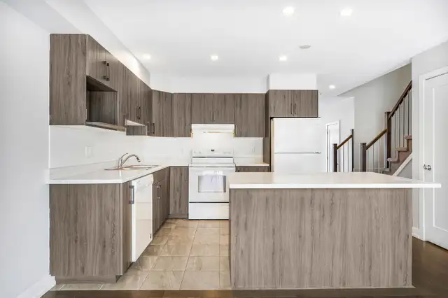 For Rent: 3 Bedroom Townhouse in Morris Village - Photo 5