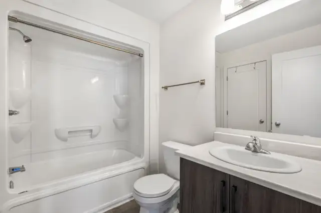 For Rent: 3 Bedroom Townhouse in Morris Village - Photo 11