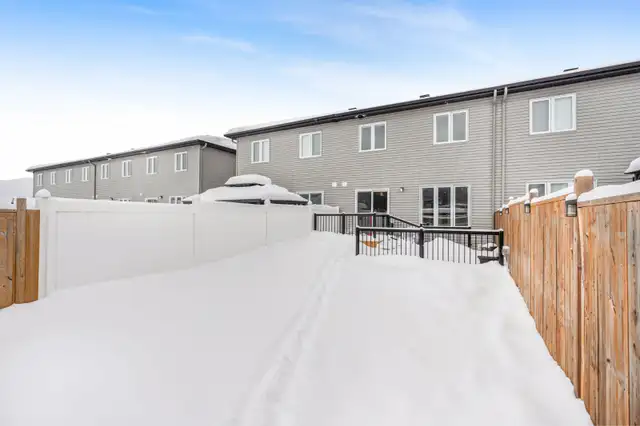 For Rent: 3 Bedroom Townhouse in Morris Village - Photo 22